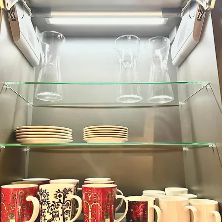 Central Luxury Modern Cozy Flat 69m2 *